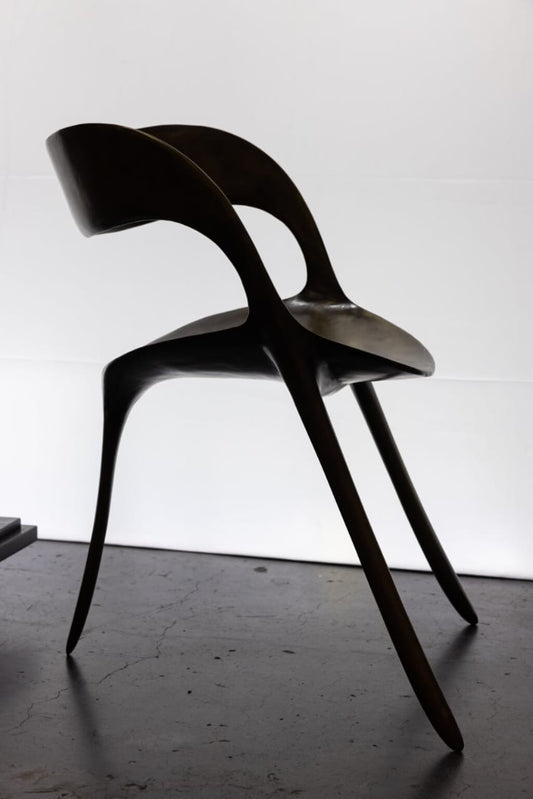 The black chair