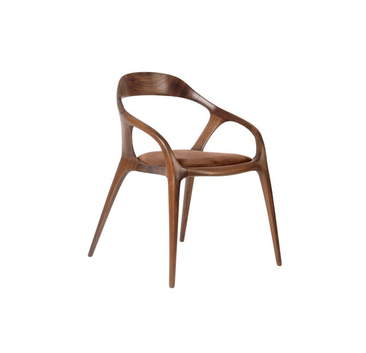 Streamlined chair